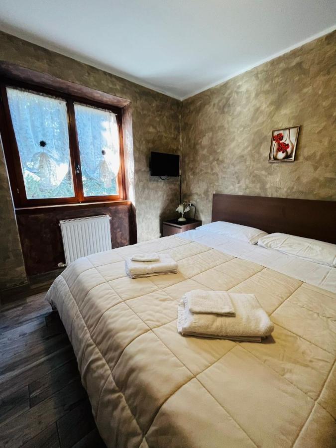 San Luigi - Rooms & Apartments Campodolcino Exteriör bild